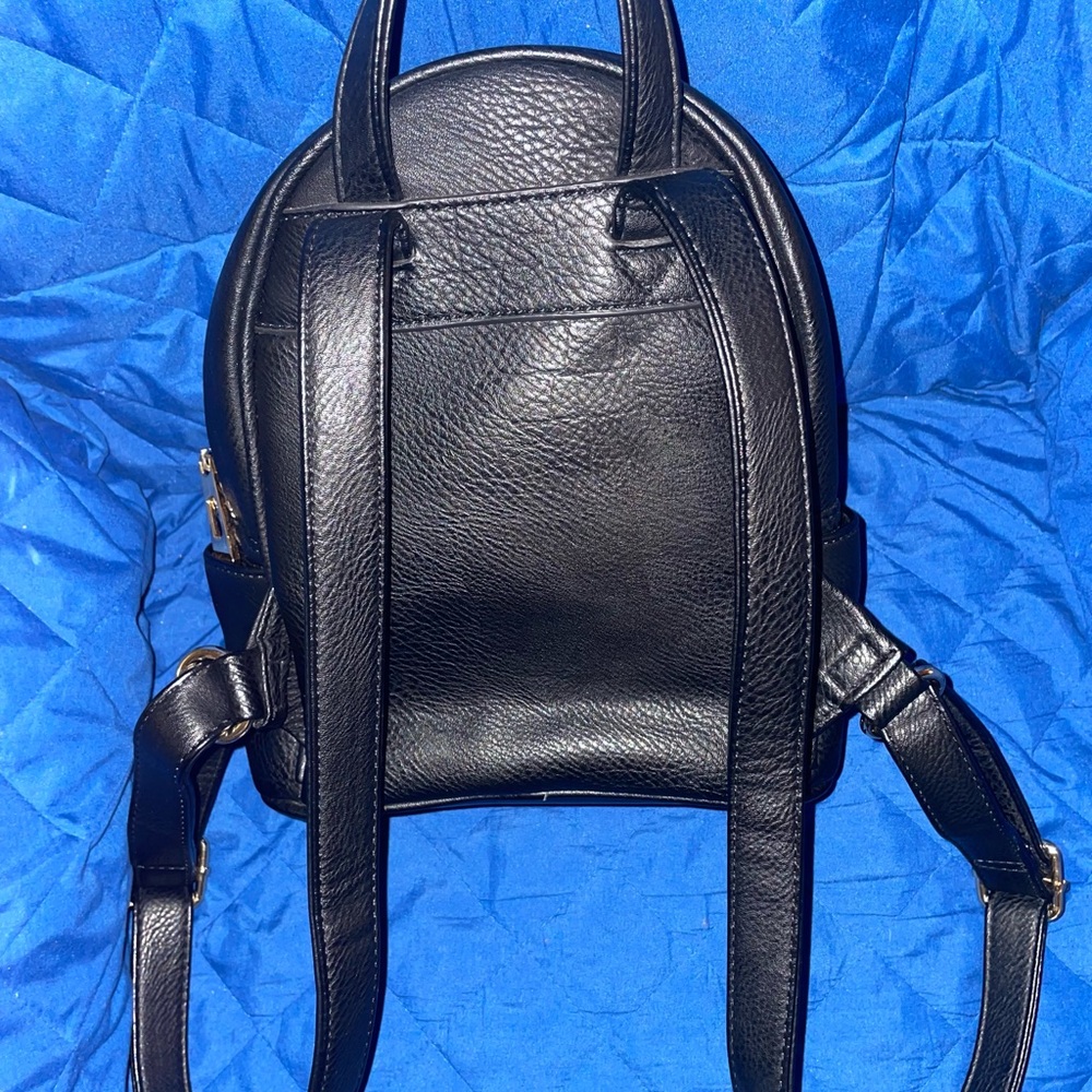 Small Backpack With Adjustable Straps - image 3